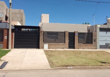 CASA EN PEREZ